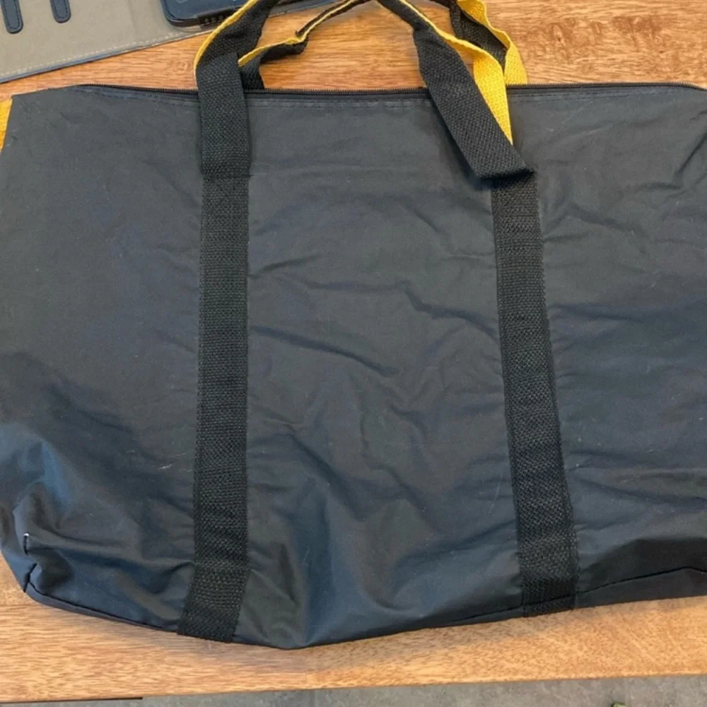 Vintage Bill Blass tote